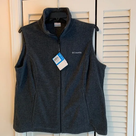 New With Tags - Women's Columbia Benton Charcoal Fleece Vest Plus Size 1x - Picture 1 of 4